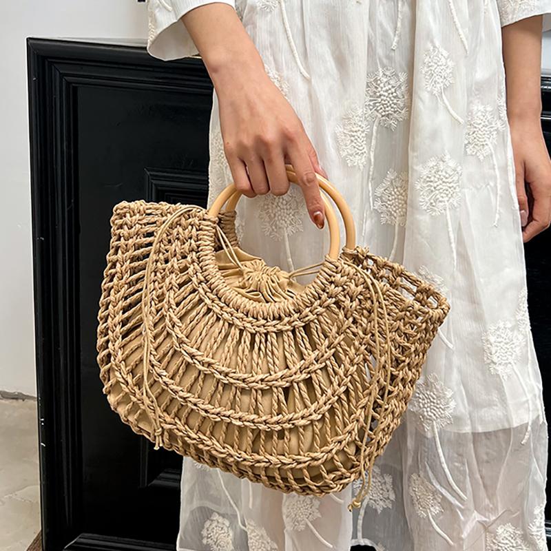 Summer 2026 Handmade Beach Bag Hollow out Woven Handheld Bag Trend Leisure Style Large Tote Bag Beach Vacation Women's Hand Bag