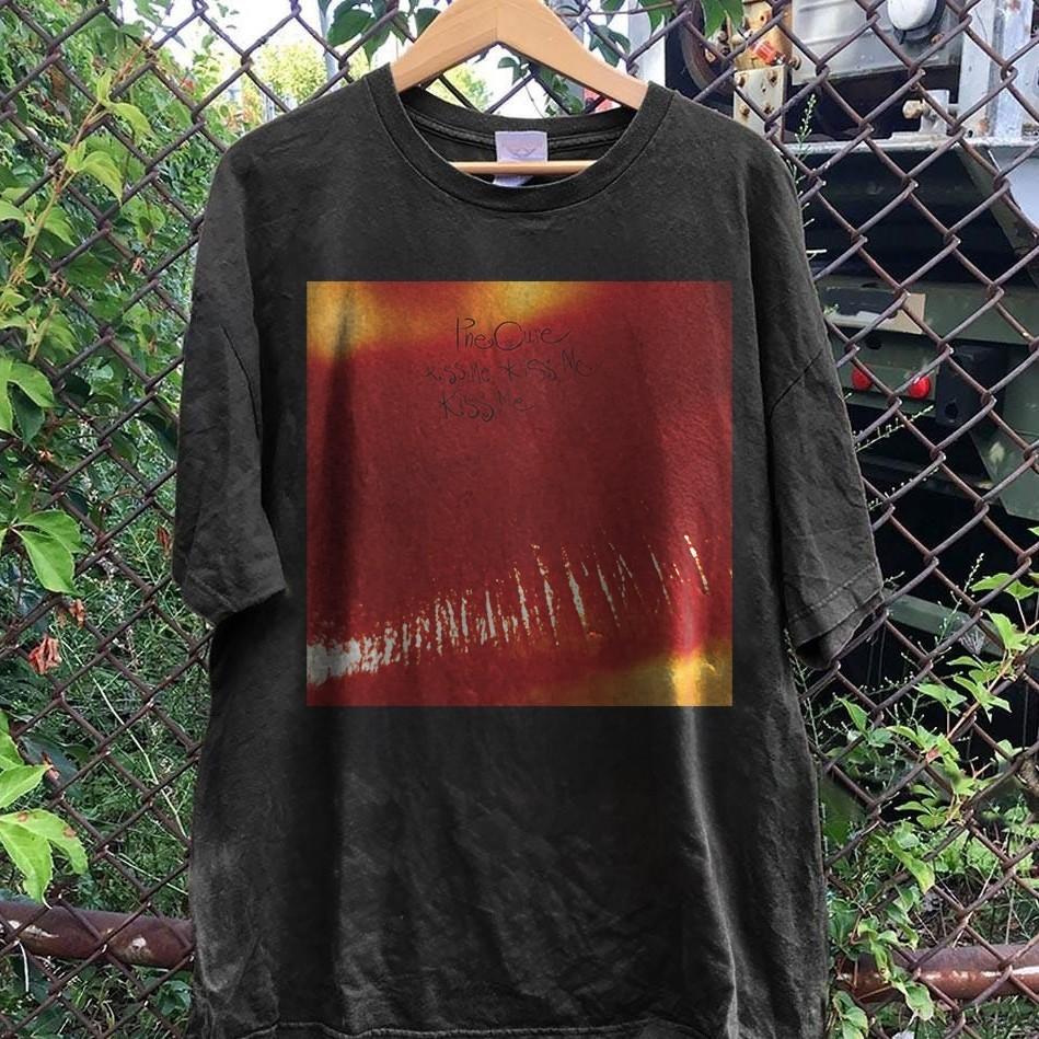 The Cure Kiss Me Kiss Me Kiss Me T-Shirt Vintage Album Band Graphic Tee S