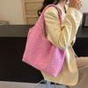 Fashionable Women's Tote Bag With Spacious Interior Versatile Everyday Carry Canvas Purse