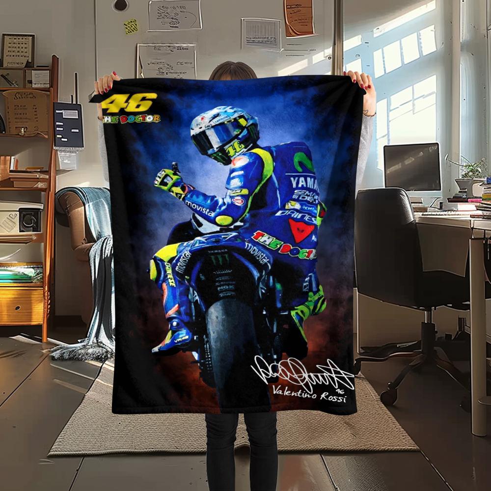 

1Pc Vr46 Motorcycle Print Flannel Blanket, High quality Comfortable for All Seasons, Home Decor, Warmth and Comfort, Perfect for Gifts 80cm x 120cm