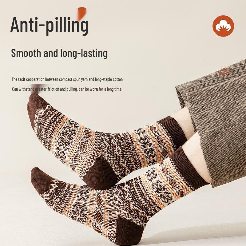 Men's Retro Ethnic Style Mid-Calf Cotton Socks: Trendy, Pilling-Resistant, American Amekaji Design for Autumn & Winter