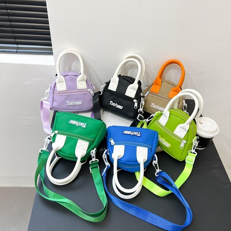 Stylish Kids Shoulder Bag In Trendy Color Block Design For Boys And Girls Perfect For Preschool