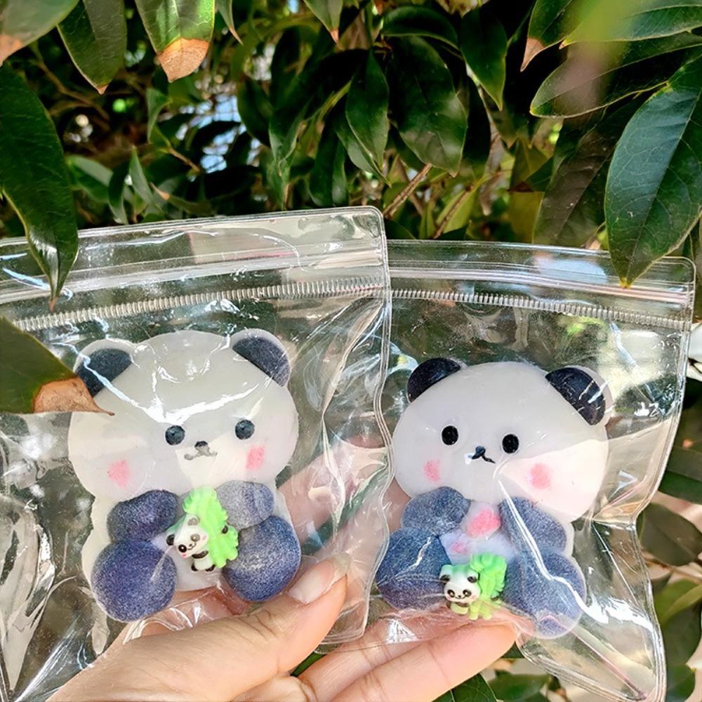 Panda Carino Morbido che Abbraccia Giocattoli di Bambù Giocattolo Elastico per Alleviare lo Stress Decomprimere Giocattolo Divertente Regalo Giocattolo Panda a Rimbalzo Lento da Spremere