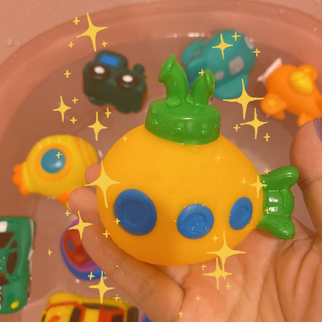 High-Quality Water Play Sets High-Quality Cartoon Vintage Style High-Quality Shower High-Quality Bath High-Quality Toy High-Quality Cars