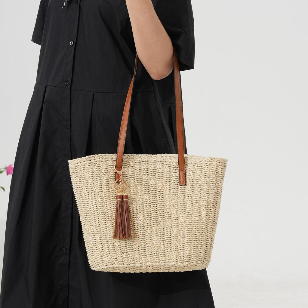 New Tassel Woven Bag, One Shoulder Vegetable Basket Woven Bag, Women's Bag, Large Capacity Hand-held Tote Bag, Vacation Beach Bag