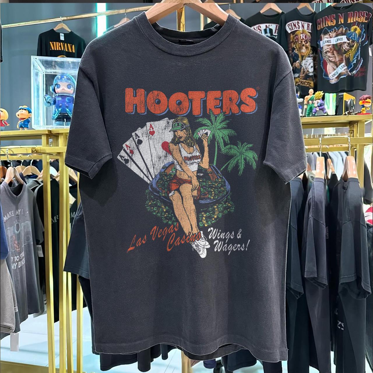 Y2K Hooters Wings And Wagers Las Vegas Promo T-Shirt Black L S