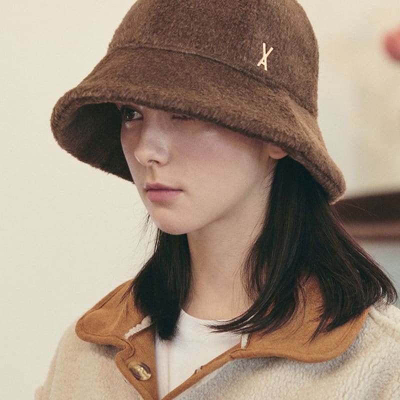 

VARZAR VA Шерстяная панама с шипами Коричневая FREE