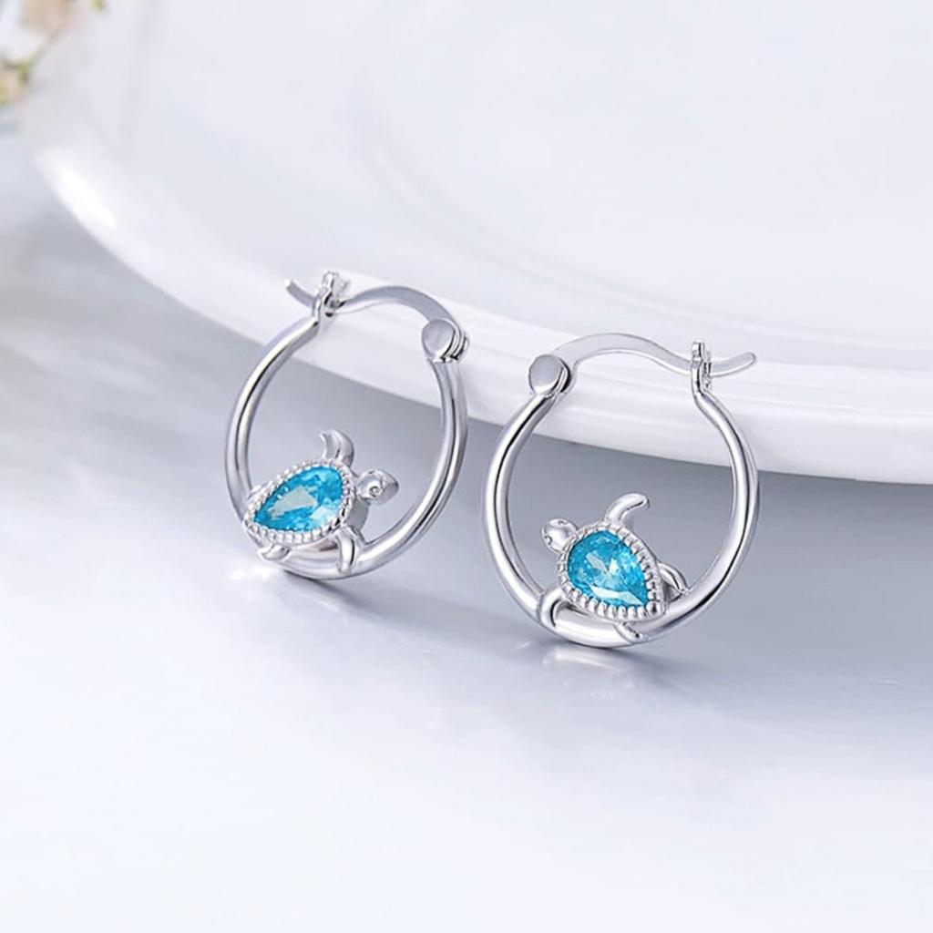 Niche Fashion Animal Design Sea Turtle Huggie Earrings