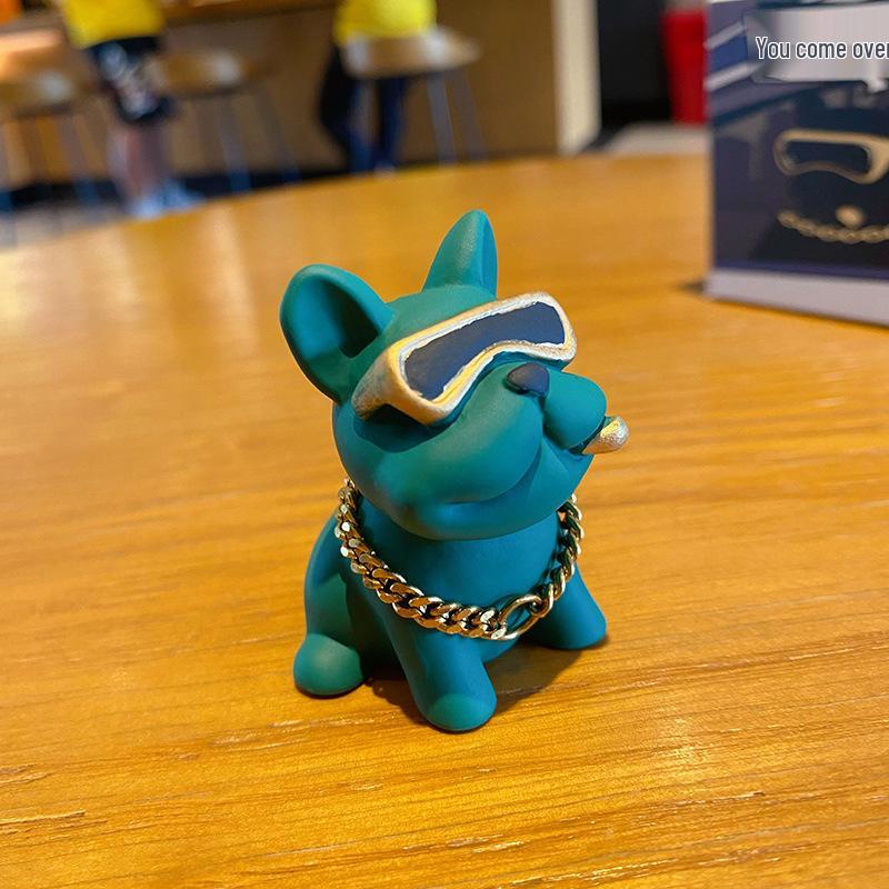 

Trendy Bulldog Resin Figurine with Sunglasses – Cool Car Ornament & Home Decoration Color Box Packaging