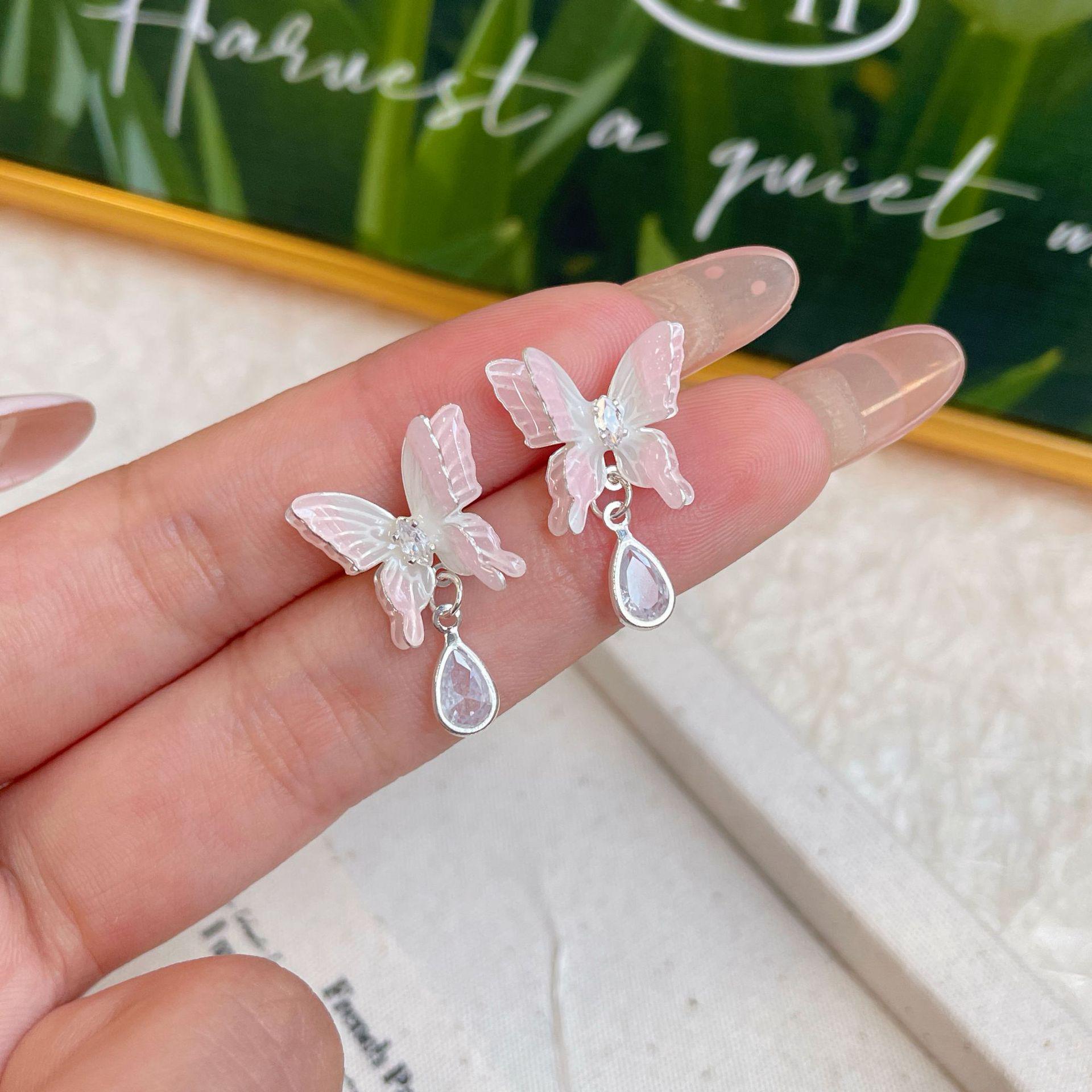 

Серьги-бабочки с фиолетовым градиентом: Элегантные серебряные серьги-иглы для женщин со свежим, милым и сказочным очарованием