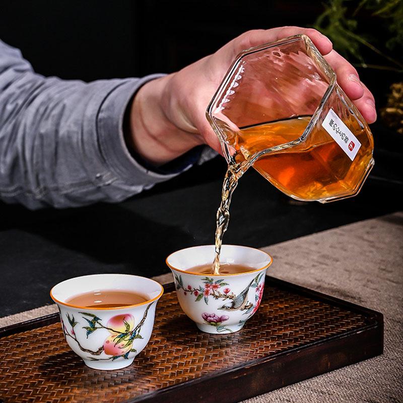 1 Pc Palace Ceramic Teacup Hand Painted Flowers Tea Bowl Handmade Tea Cup Tie Guanyin Pu'er Home white Porcelain Tea Set 60ml