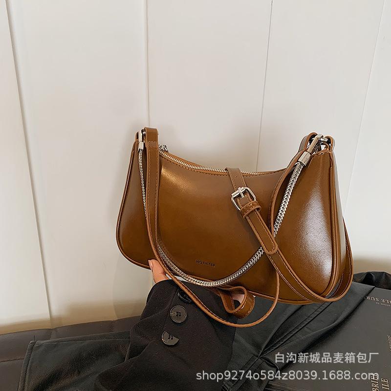 This year's popular niche retro chain underarm bag women's 2025 new versatile casual fashion shoulder messenger bag
