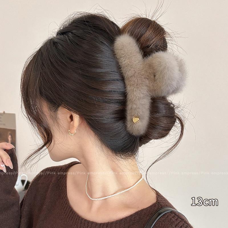 Elegant Large Hair Claw Clip for Thick Hair - High-End Korean Updo Shark Clip