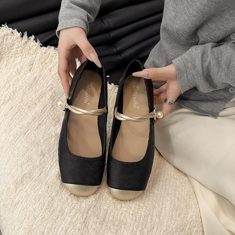 

Плоские одинарные туфли женские 2025 новые весна и лето с юбками женские туфли Мэри Джейн в национальном стиле новые китайские туфли Doudou 40 чёрный