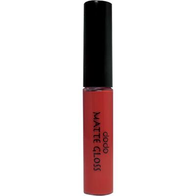 Matte Gloss Red MG10 Mouth Makeup To Use] Put an Appropriate Amount On the Tip and Smooth It Over Your Lips. Mouth Makeup