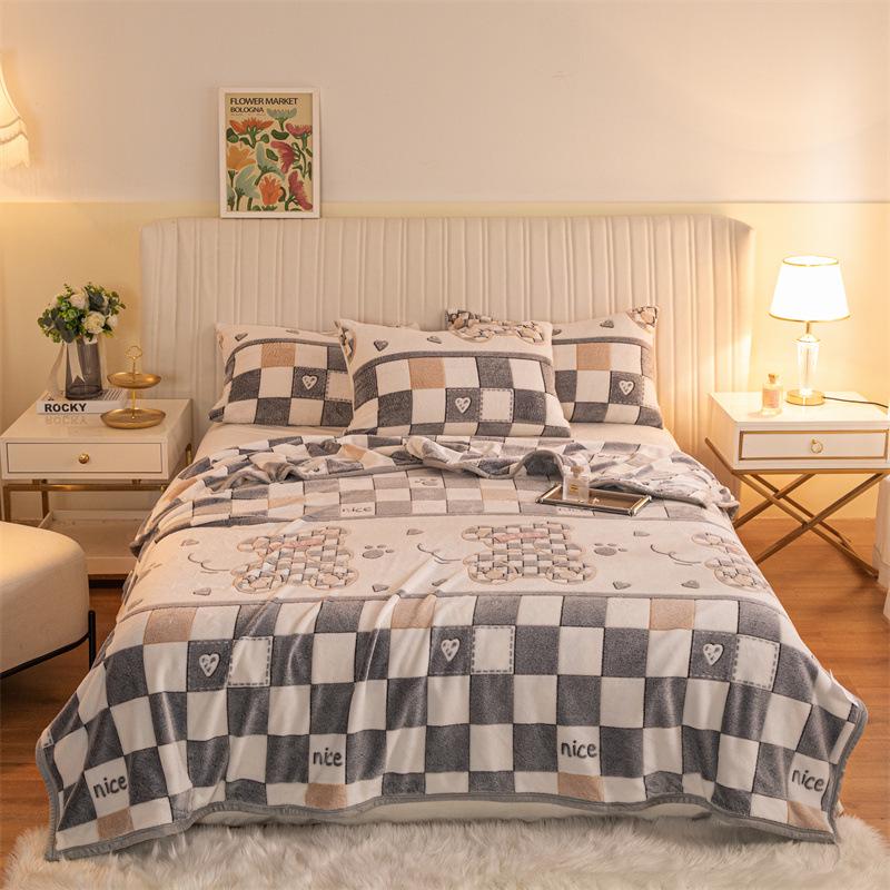 Flannel Snowflake Quilt & Blanket for Sofa or Bed