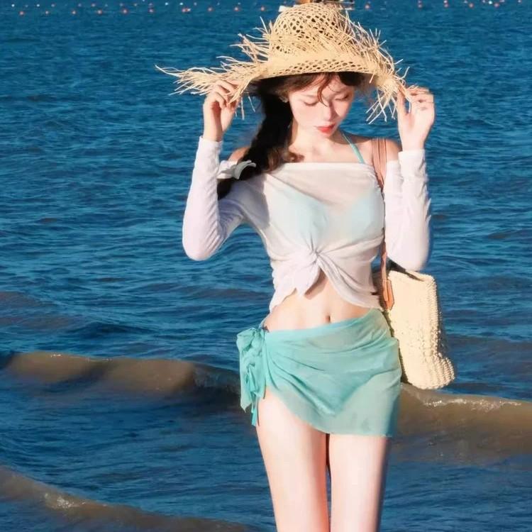 1Set Women's bathing suit set in three-piece dress style bikini vacation swimsuit
