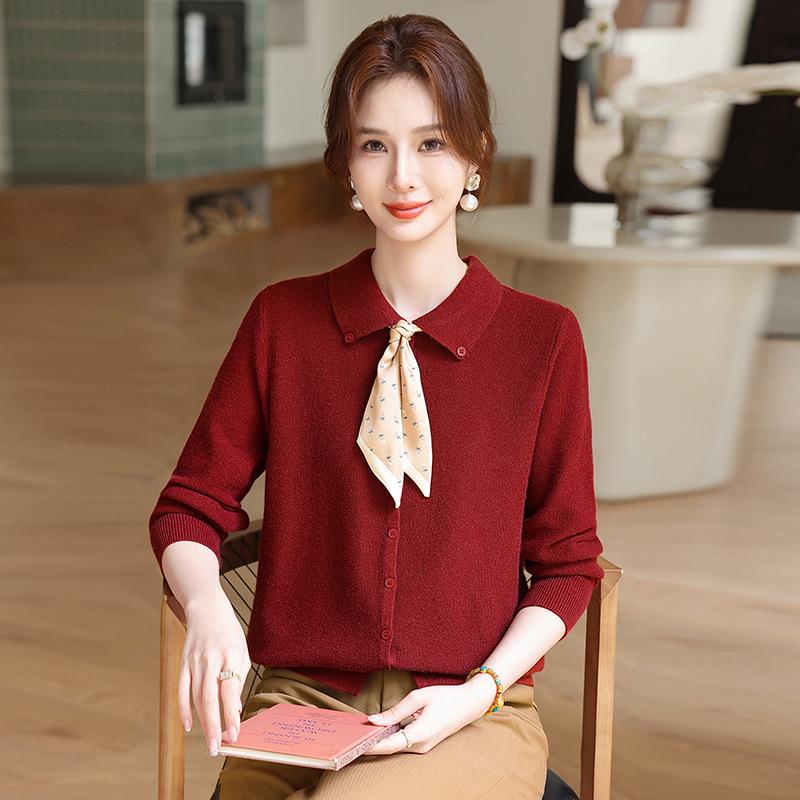

Mom s Autumn Fashion Stylish Turn-Down Collar Knitted Sweater for Middle-Aged Women - 2025 Age-Reducing Base T-Shirt. 3XL (Recommended 130-150 jin)