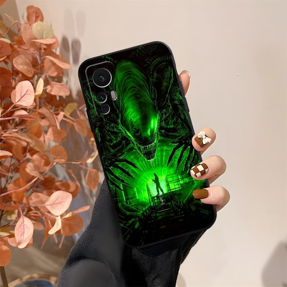 Movie Alien Xenomorph Phone Case Fundas For Xiaomi 15 14 12 Lite Pro 13 11t POCO X5 M6 M5 X6 X3 F5 F6 Pro Cover