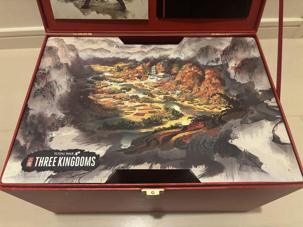 [USED] Total War THREE KINGDOMS Collector's Edition