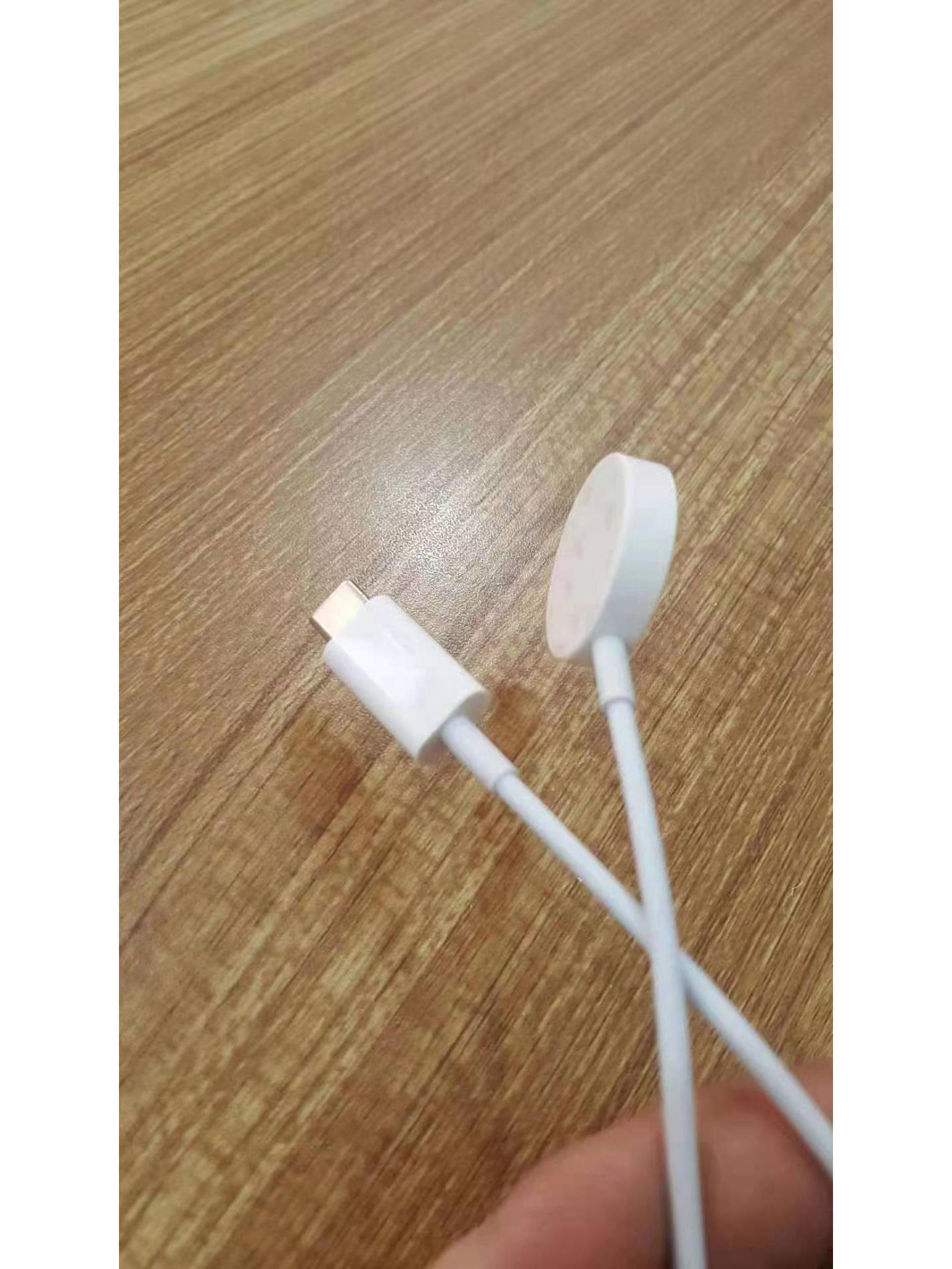 

Apple Watch Series 7 Magnetic Fast Charger Cable