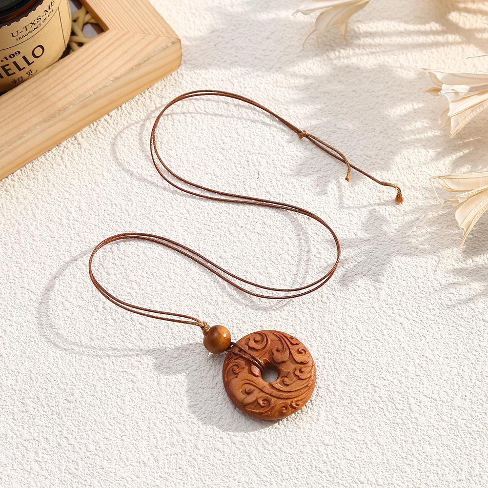 LATS Wooden Water Bottle Pendant Necklace for Women Fashion Sweater Chain Fashion Jewelry Gift Accessories