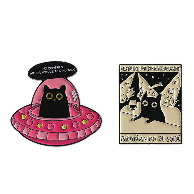 Cartoon Alien Creatures Enamel Pin Science Fictio Spaceship UFO Green Monster Brooches Lapel Badge Jewelry Gifts For Friends