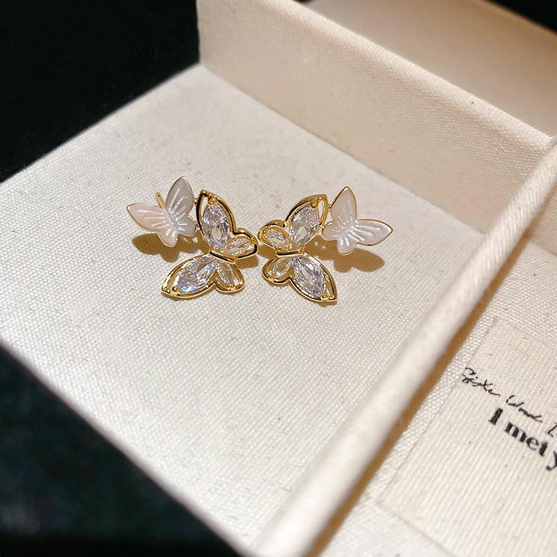 

Pinkdudu Новые блестящие серьги-подвески в корейском стиле с подвеской-бабочкой, милые позолоченные латунные серьги-ракушки PD1898