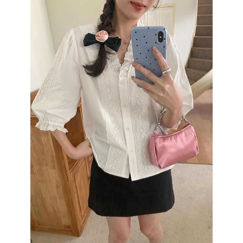 Ge Ming Women s French Retro V-neck Lace Shirt - Spring Korean Style, White One Size