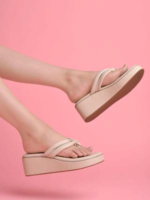 Shoetopia Women Premium Stylish Comfortable Casual Sandals | Lightweight Anti-Slip Sole Outdoor | Strong Grip Sole Durable Everyday Footwear