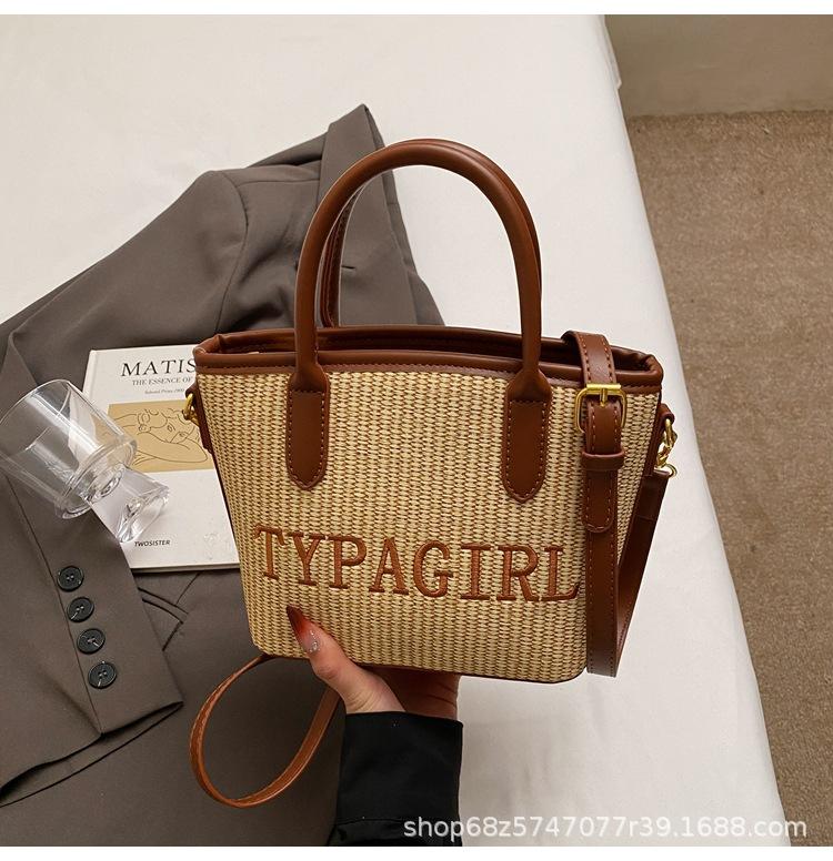 

Straw letter large capacity bag 2025 shoulder large bag women s bag new beach woven summer Korean version bucket bag