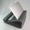 Support Oreiller Éponge pour Tablette iPad Support Téléphone Portable Coussin de Support Support de Lecture Multi-angles
