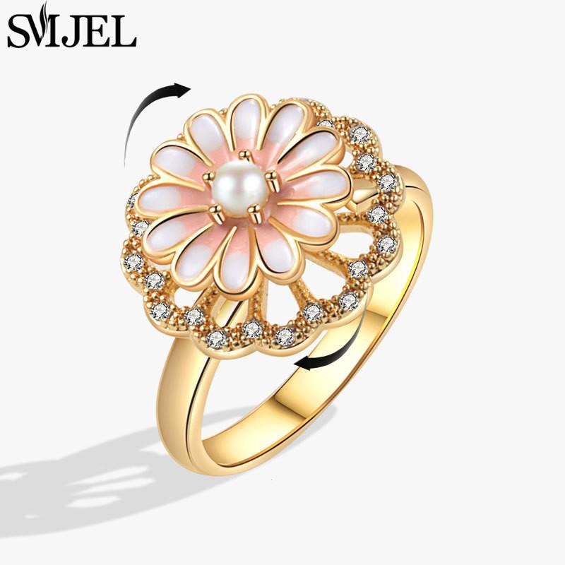 SMJEL Luxury Crystal Anxiety Relief Spinning Fidget Rings for Women Cute Sakura Daisy Rose Flower Rotating Ring Anti Stress Gift