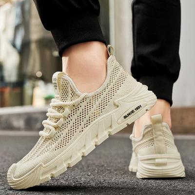 Chaussures pour hommes Été Nouveau Respirant Creux Maille Chaussures Chaussures de sport pour hommes Antidérapantes Décontractées Chaussures de papa tissées à la mouche