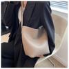 Ielgy Retro Female Bag High-End Feel Cross-Body Niche Design Bucket Bag