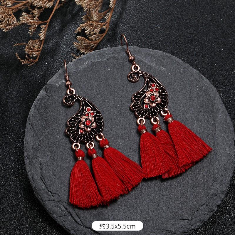 Vintage Bohemian Red Tassel Earrings Female Long Temperament Earrings Vacation Photography Bridal Earrings