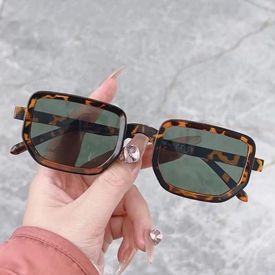 Brillen & Accessoires – Sonnenbrillen