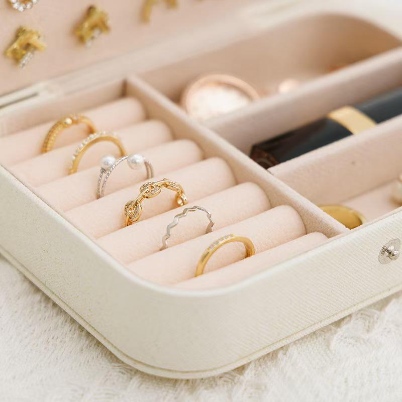 Kompakte PU-Leder Schmuckaufbewahrungsbox für Ringe, Halsketten und Ohrringe - Reisefreundliches Geschenk