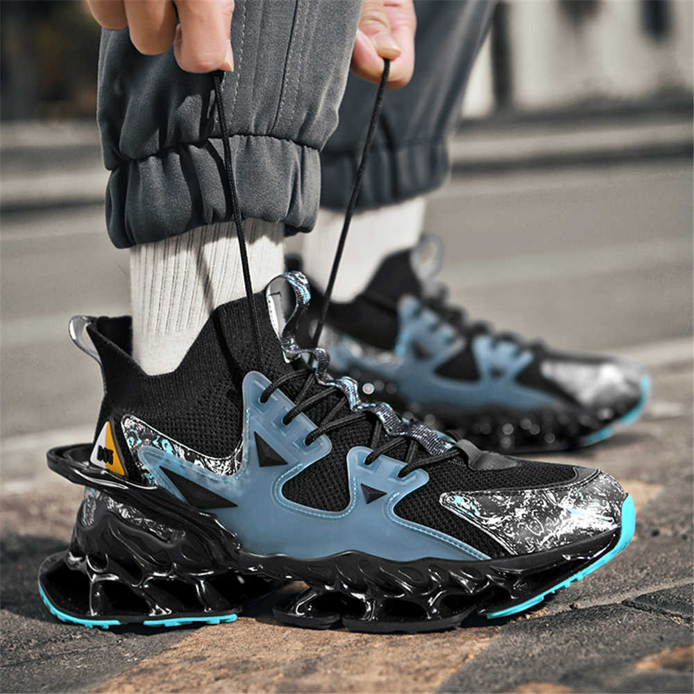 Fashion Big Size Massive Sports Shoes For Men Brands Vulcanize Mens Sneakers Luxury Designer Luxury Famous Brand To Play Cheaper