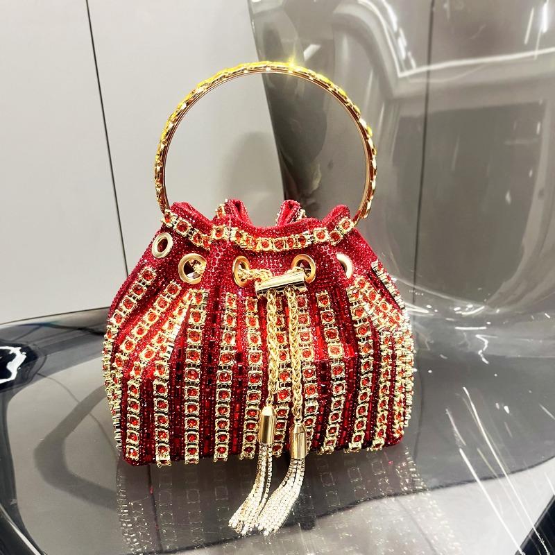 Dinner handbag, new high-value women's bag, fashionable diamond-encrusted chain bag, shoulder messenger bag.