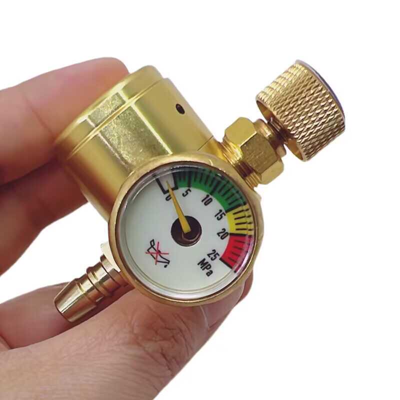 Aparat de sudat cu arc cu argon: Contor de gaz durabil, cu economie de energie, rezistent la șocuri, cu obturator de argon și reductor de presiune