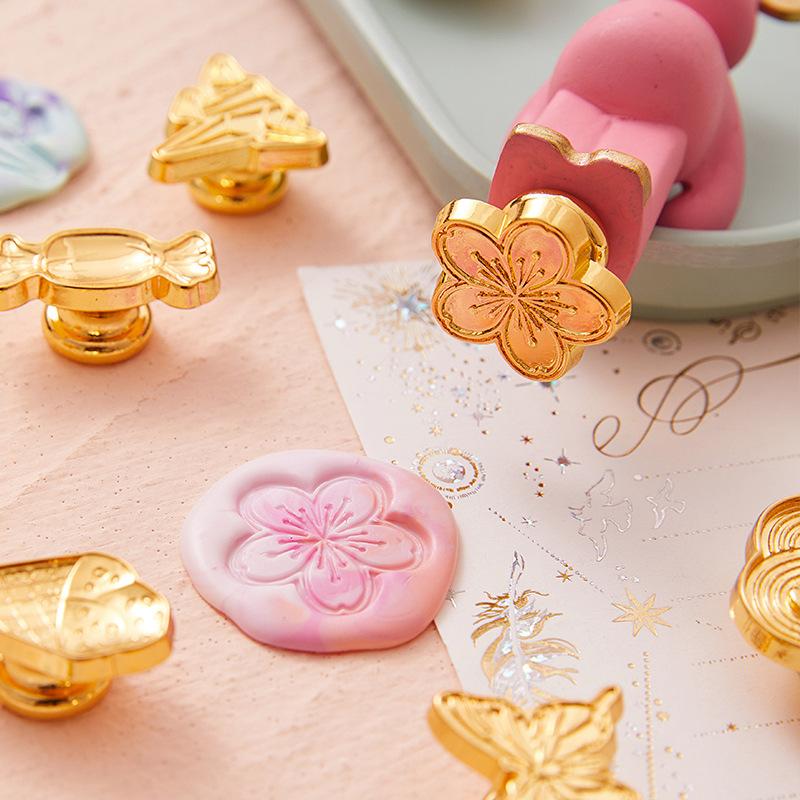 20 Kinds of Design Seal Copper Head Creative Handmade DIY Round Shaped Enamel Wax Grain Seal Relief Seal Art Series Supplies