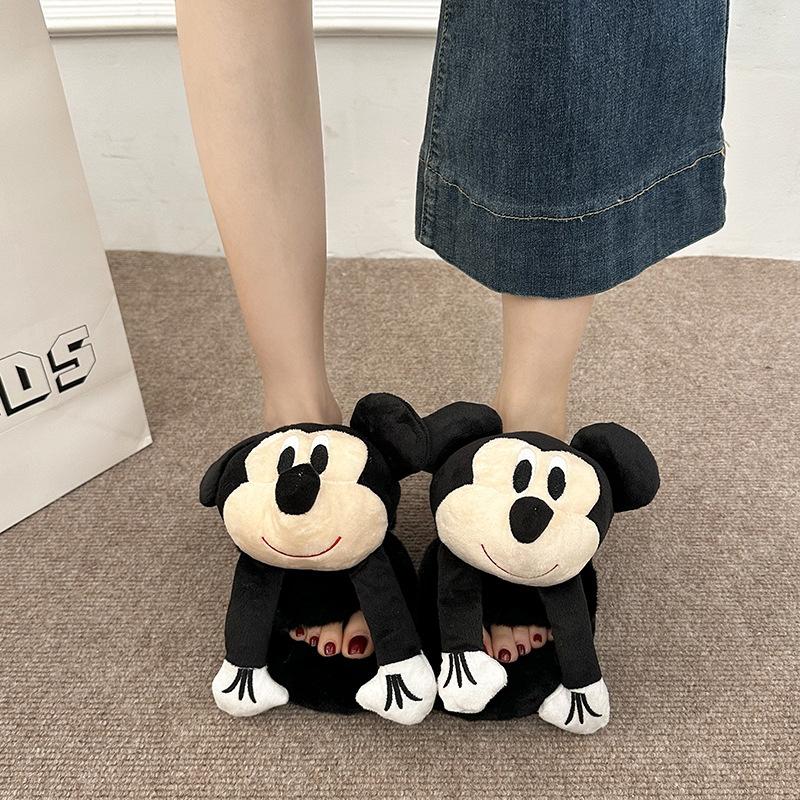 Mao Mao slippers women's outer wear 2025 new autumn and winter Korean version thick bottom height increase small home plush cotton slippers