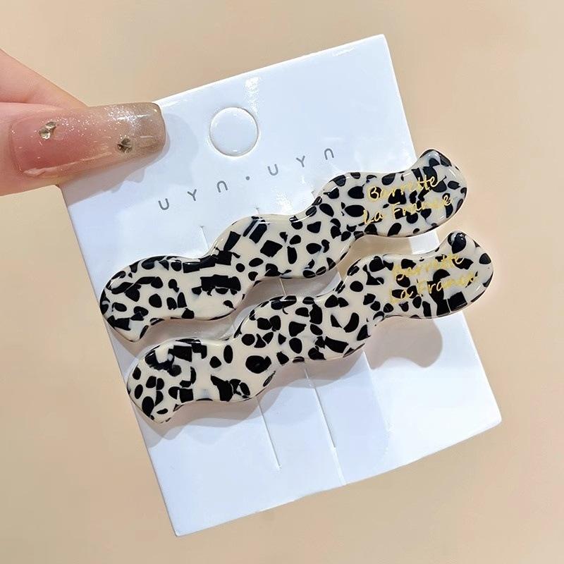 2Pcs New Y2K Wave Acetic Hairpins for Women Sweet Hair Decorate Side Hair Clips Barrettes Elegent Hair Accessories Daily Wear