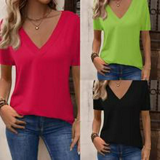 2026 Autumn/Winter French Lace Patchwork Lantern Sleeve Loose T-shirt for Women.