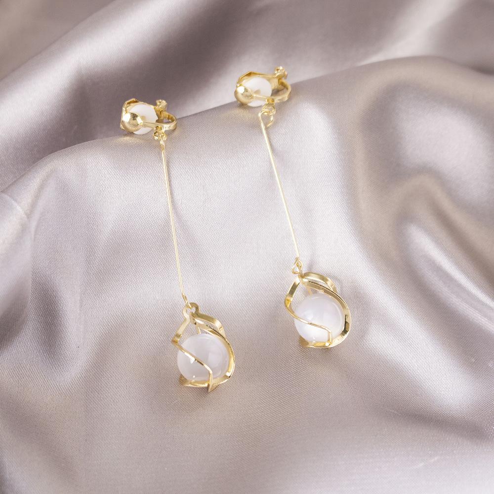 Versatile Light Luxury Ear Clips Without Pierced Ears Daily High-end Triangular Ear Clips Versatile Women's Earrings