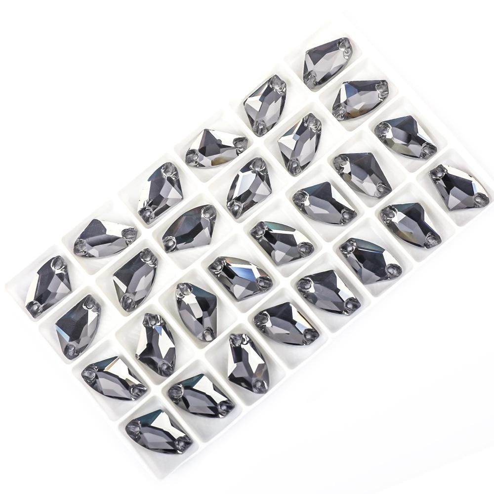 Weichen Flat Bottom Double Hole Color Axe Shape Hand Sewn Buckle Glass Rhinestone Diy Dress Wedding Dress Accessories