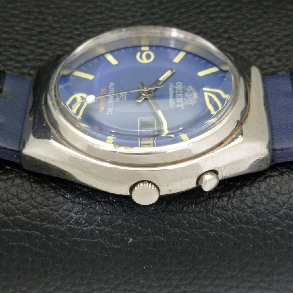 VINTAGE ORIENT AUTOMATIC 46941 JAPAN MENS BLUE COLOR DIAL WATCH A500755-5 R154-a500755