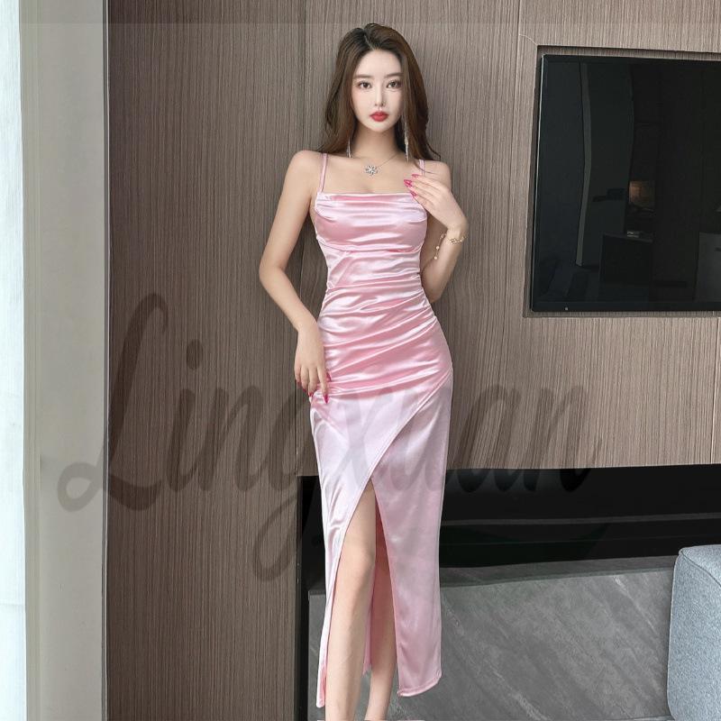 Elegant Satin Long Evening Dress: Socialite Style, Camisole Inner, Waist-Cinching, Slit, Hip-Hugging Skirt