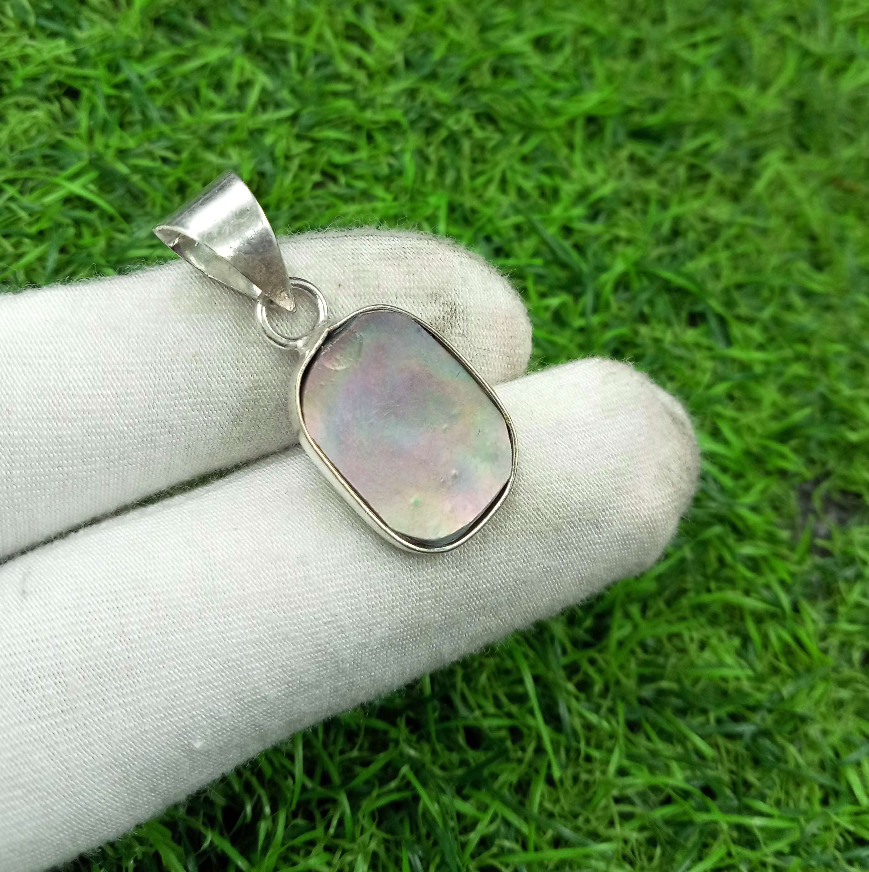 

Abalone Shell Gemstone 925 Sterling Silver Plated Bezel Pendant DEP-623